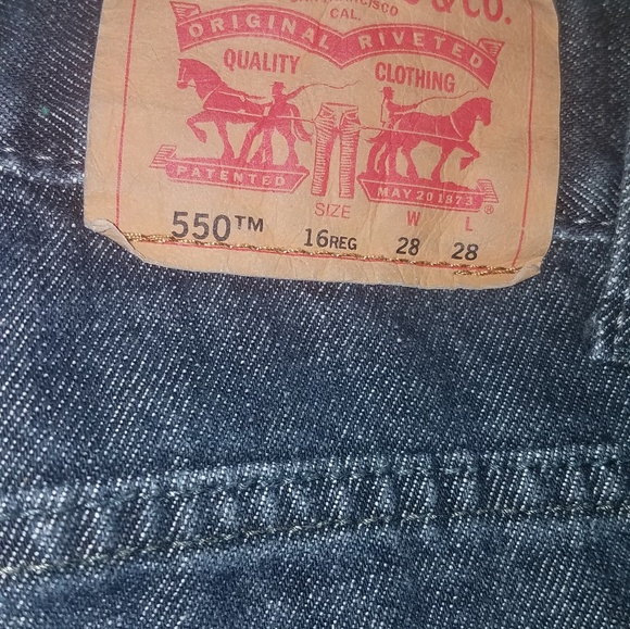 Levi Jeans - Picture 2 of 4